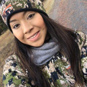 Meet your Posher, Mayra!